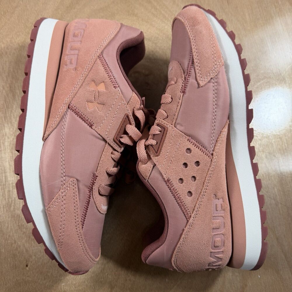 Under Armour Wmns Essential Runner 'Canyon Pink' Size 8